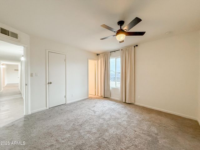 1917 W TOPEKA Drive, Phoenix, AZ 85027