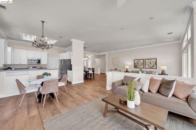 1751 Crispin Dr, Brentwood, CA 94513