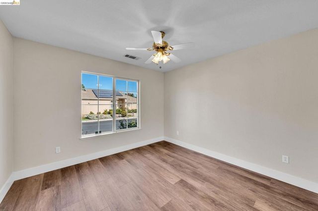 1751 Crispin Dr, Brentwood, CA 94513