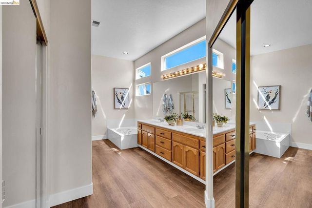 1751 Crispin Dr, Brentwood, CA 94513