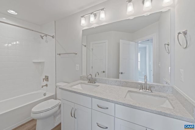 3034 FARROW CIR, Charlottesville, VA 22901