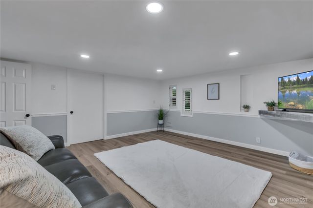 19827 Renton-Maple Valley Road SE, Maple Valley, WA 98038