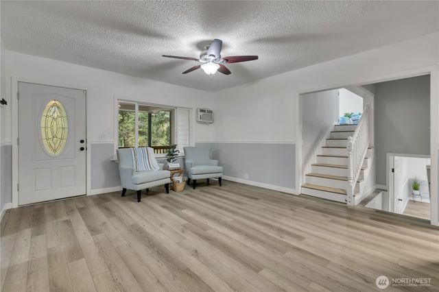 19827 Renton-Maple Valley Road SE, Maple Valley, WA 98038