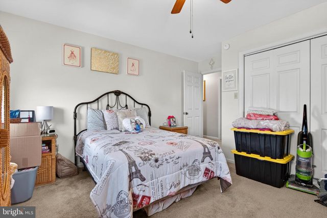 2 WILDFLOWER, Lancaster, PA 17603