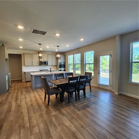4835 Elm Leaf Drive, South Fulton, GA 30331