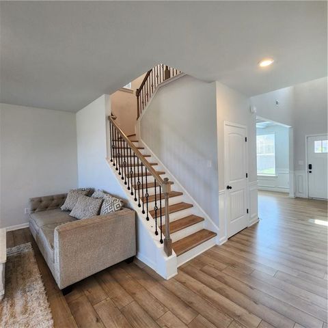 4835 Elm Leaf Drive, South Fulton, GA 30331