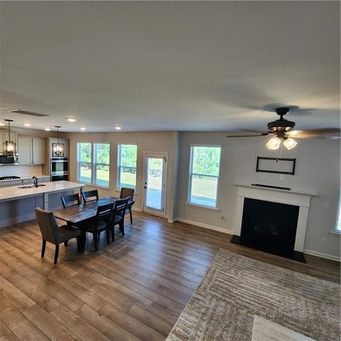 4835 Elm Leaf Drive, South Fulton, GA 30331