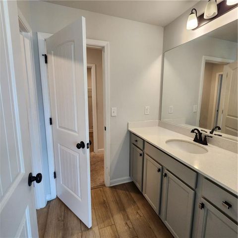 4835 Elm Leaf Drive, South Fulton, GA 30331