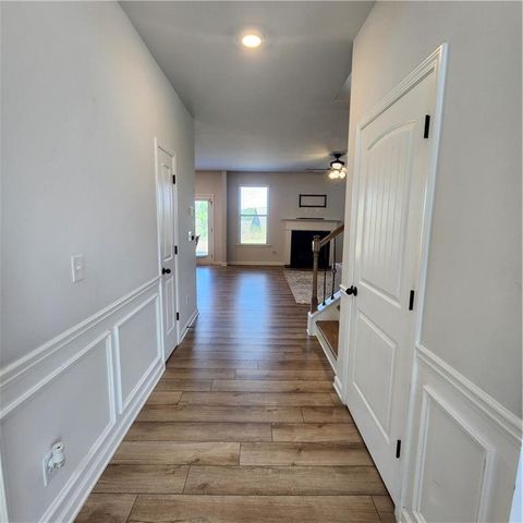 4835 Elm Leaf Drive, South Fulton, GA 30331