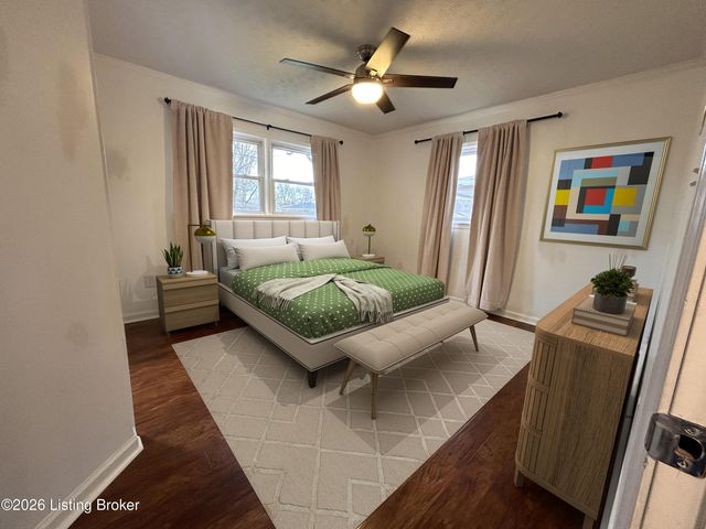 6618 South Dr, Louisville, KY 40272