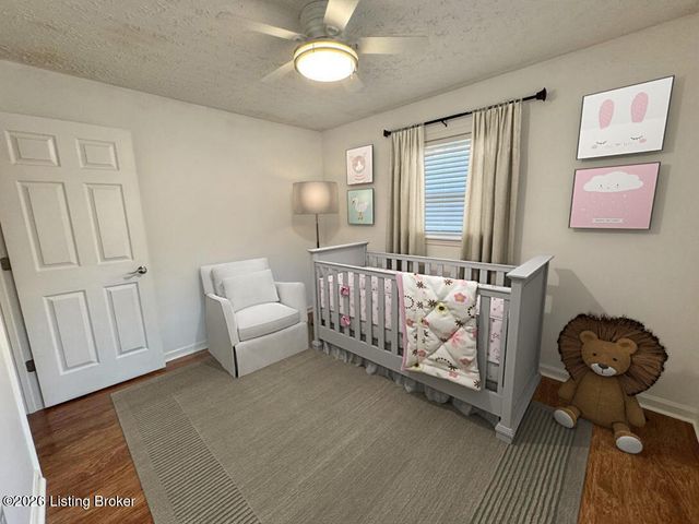 6618 South Dr, Louisville, KY 40272