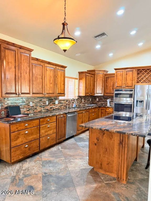 Image 6 of property listing at 6241 N 186th Avenue, Waddell, AZ 85355