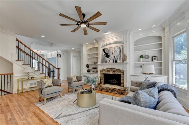 7405 Ledgewood Way, Suwanee, GA 30024