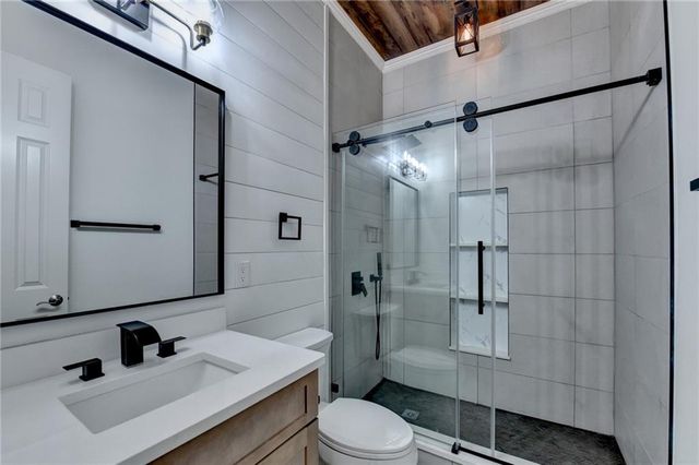 7405 Ledgewood Way, Suwanee, GA 30024