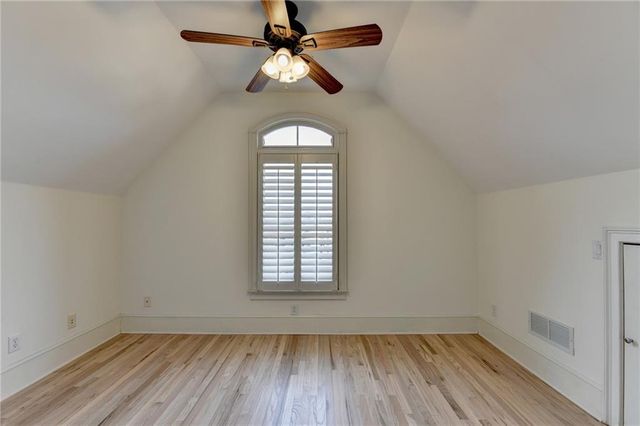 7405 Ledgewood Way, Suwanee, GA 30024