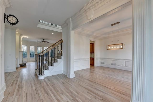 7405 Ledgewood Way, Suwanee, GA 30024