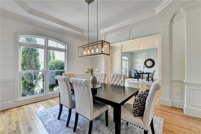 7405 Ledgewood Way, Suwanee, GA 30024