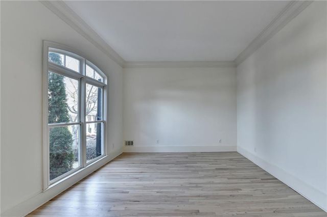 7405 Ledgewood Way, Suwanee, GA 30024