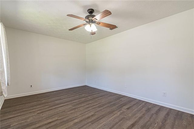 926 Live Oak Court, Lawrenceville, GA 30046