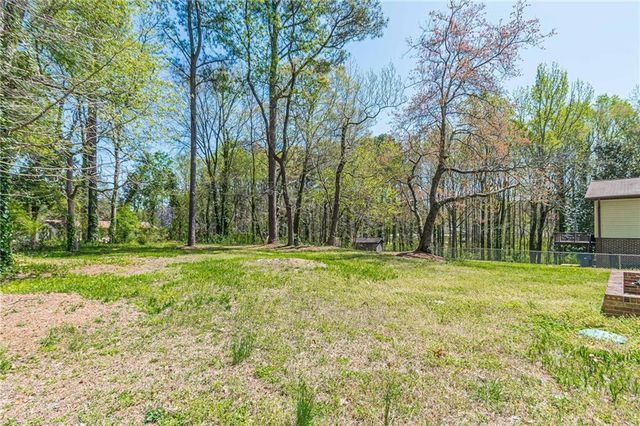 926 Live Oak Court, Lawrenceville, GA 30046