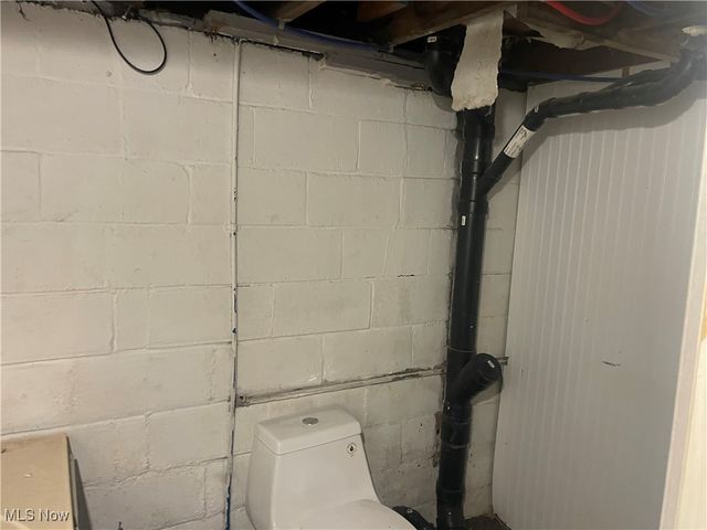 429 Gobel Avenue NE, Canton, OH 44704