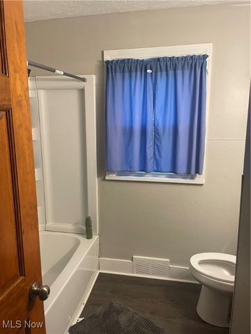 429 Gobel Avenue NE, Canton, OH 44704