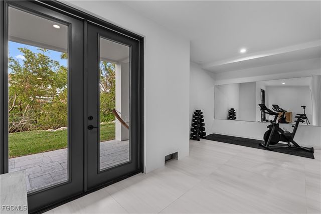 18190 Pioneer RD, Fort Myers, FL 33908