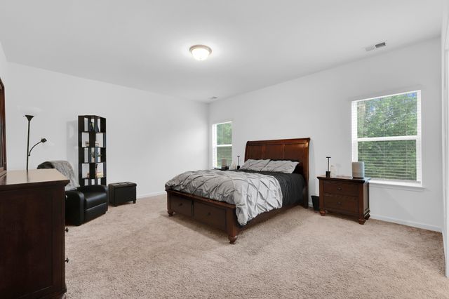 497 Buddy Dr, Columbia, TN 38401
