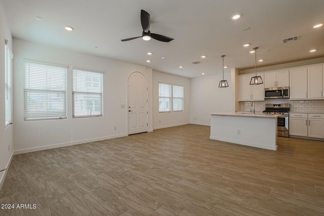 4077 S SABRINA Drive 47, Chandler, AZ 85248