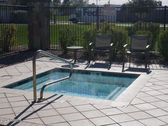 4077 S SABRINA Drive 47, Chandler, AZ 85248