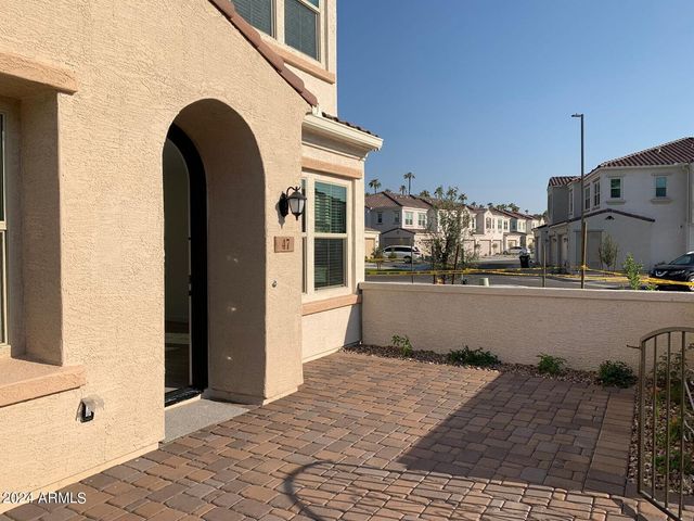 4077 S SABRINA Drive 47, Chandler, AZ 85248