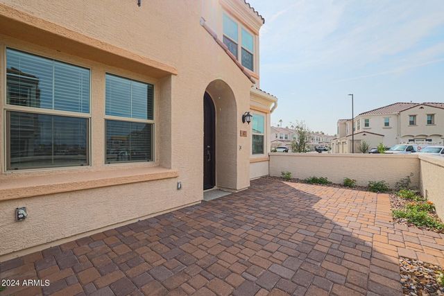 4077 S SABRINA Drive 47, Chandler, AZ 85248