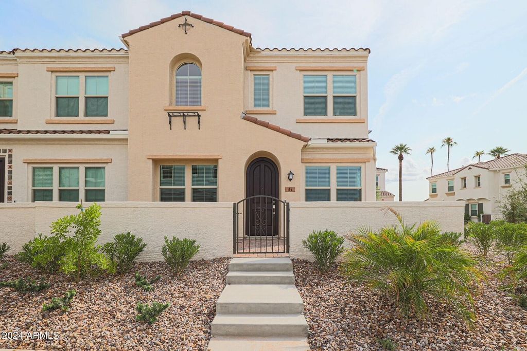 4077 S SABRINA Drive 47, Chandler, AZ 85248