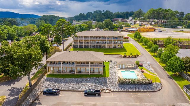 110 Jamison Ln Apt B3, Hot Springs, AR 71913