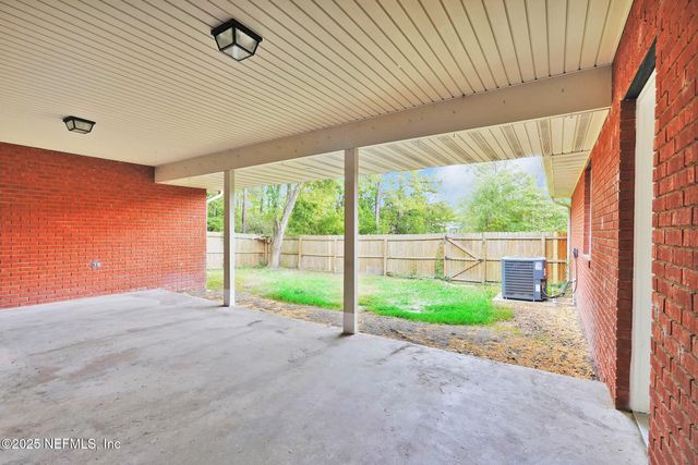 2655 CRENSHAW Lane, Hilliard, FL 32046