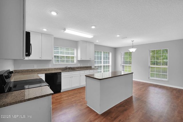 2655 CRENSHAW Lane, Hilliard, FL 32046