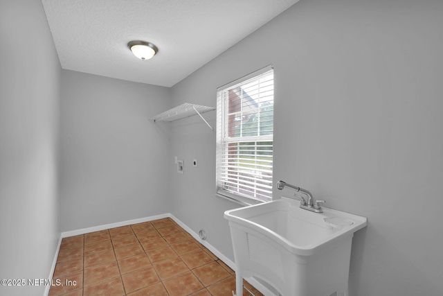 2655 CRENSHAW Lane, Hilliard, FL 32046