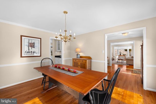 9616 OAKINGTON DR, Fairfax Station, VA 22039