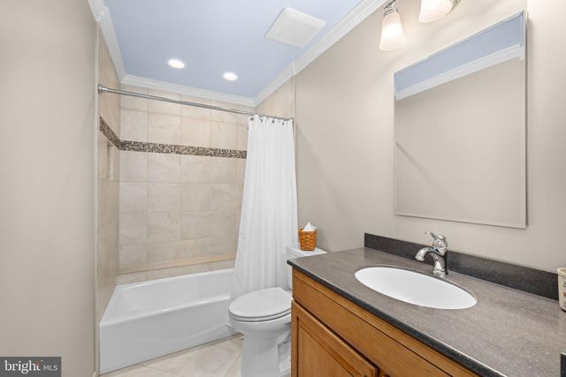 9616 OAKINGTON DR, Fairfax Station, VA 22039