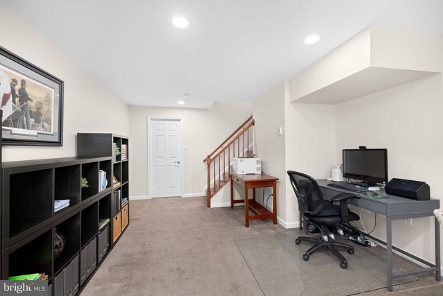 9616 OAKINGTON DR, Fairfax Station, VA 22039