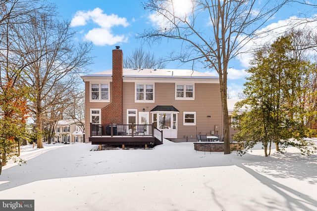 9616 OAKINGTON DR, Fairfax Station, VA 22039