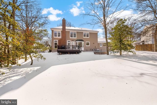 9616 OAKINGTON DR, Fairfax Station, VA 22039