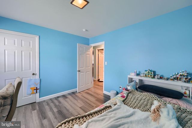43 OAK LN, Hershey, PA 17033