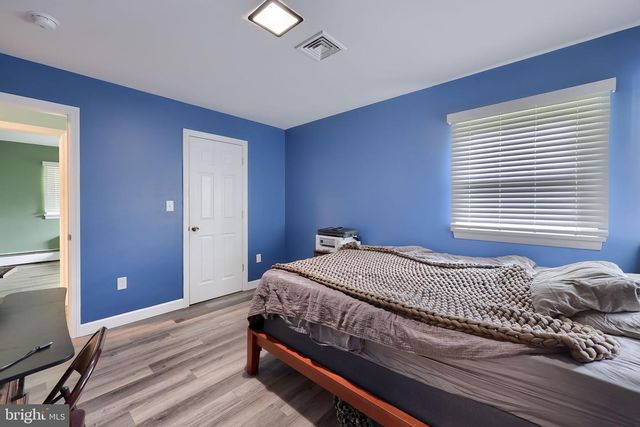 43 OAK LN, Hershey, PA 17033