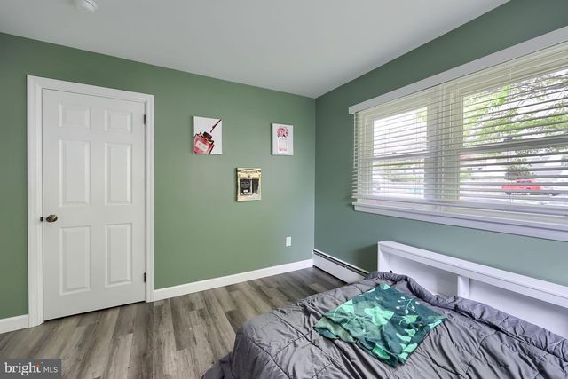 43 OAK LN, Hershey, PA 17033
