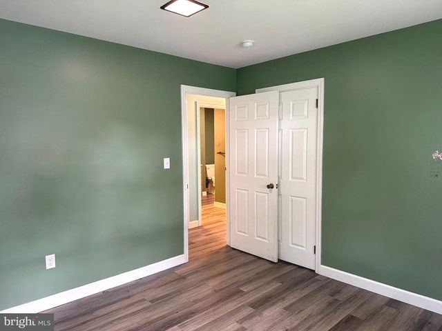 43 OAK LN, Hershey, PA 17033