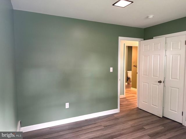 43 OAK LN, Hershey, PA 17033
