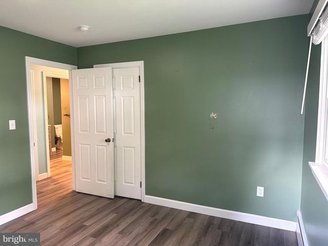 43 OAK LN, Hershey, PA 17033