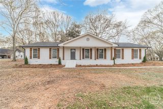 2710 Broadnax Mill Road, Loganville, GA 30052
