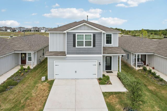 571 Aplite PASS, Maxwell, TX 78656